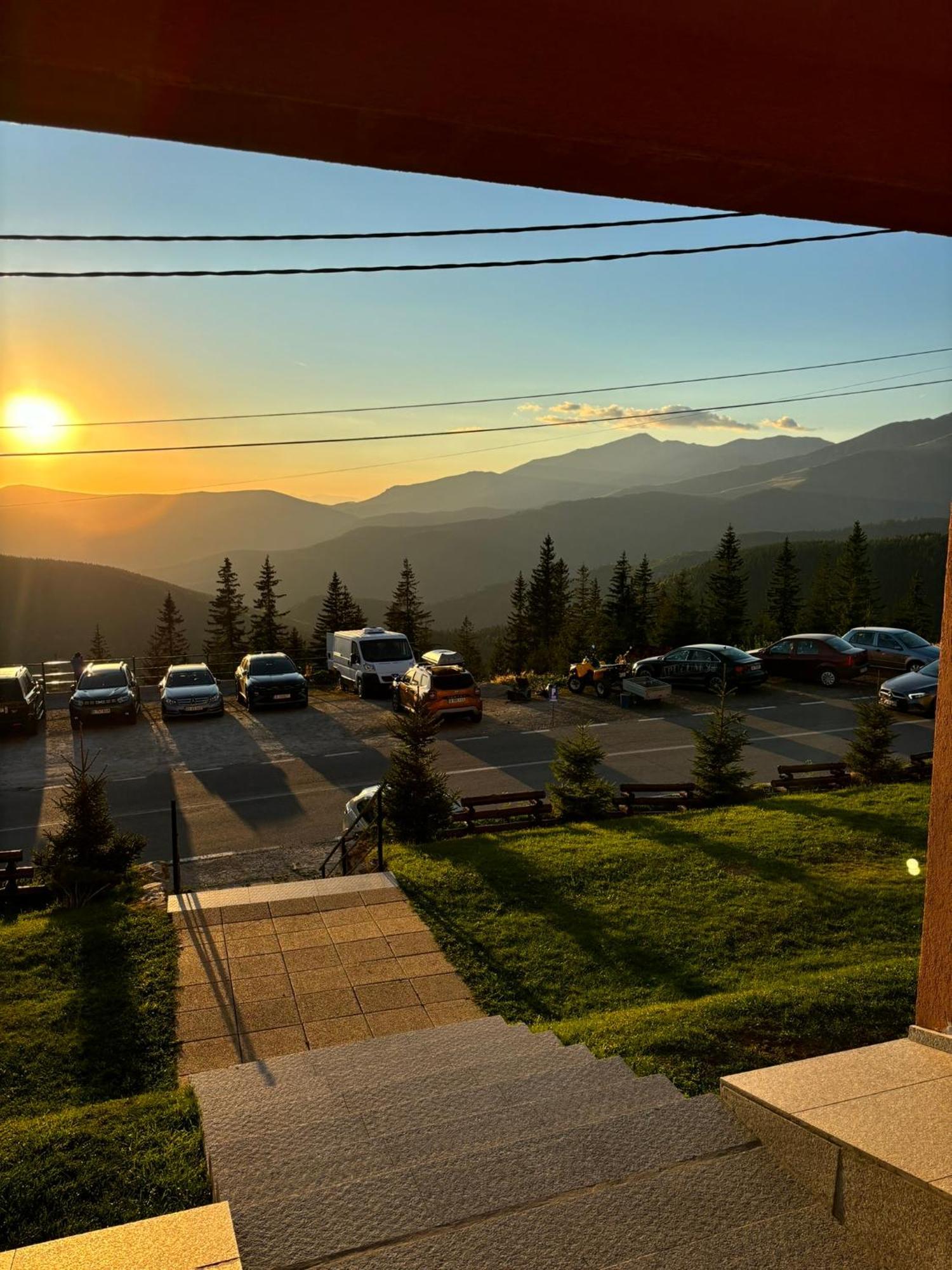 Pensiunea Zimbru Rânca Exterior foto